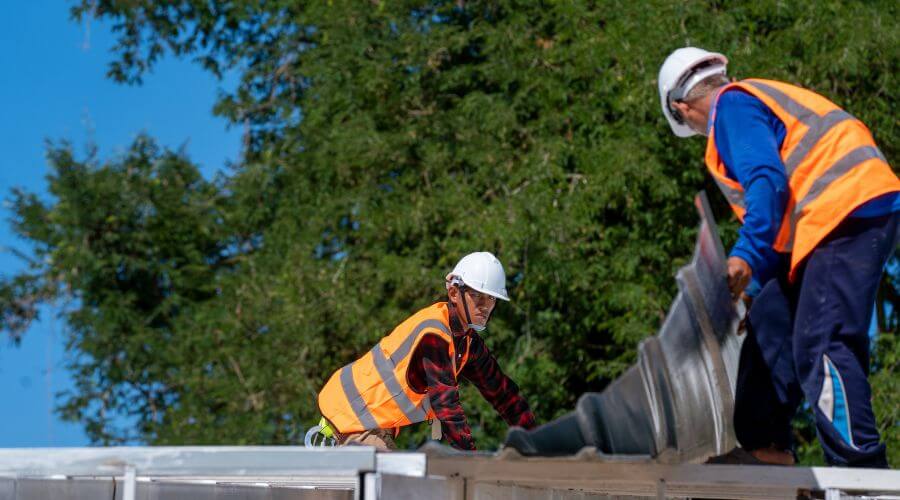 Professional Flat Roofing Installation in Mystic, CT